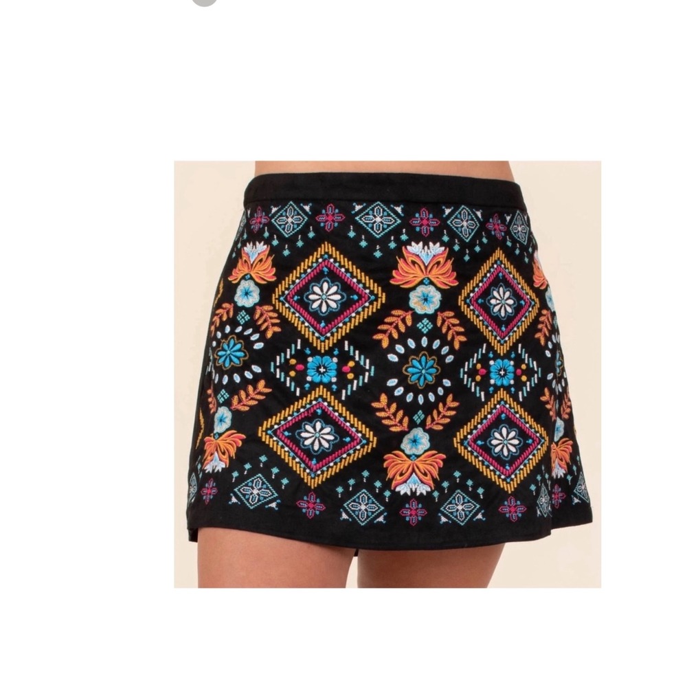 Savanna Jane Embroidered Skirt Floral Mini Patchwork  Bohemian Festival Size S‎